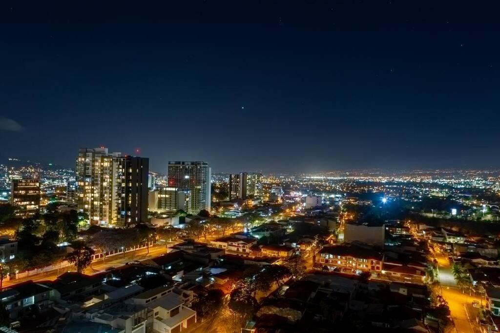 Rooftop Jacuzzi - 18Th Floor Apt City View Mata de Palo Esterno foto