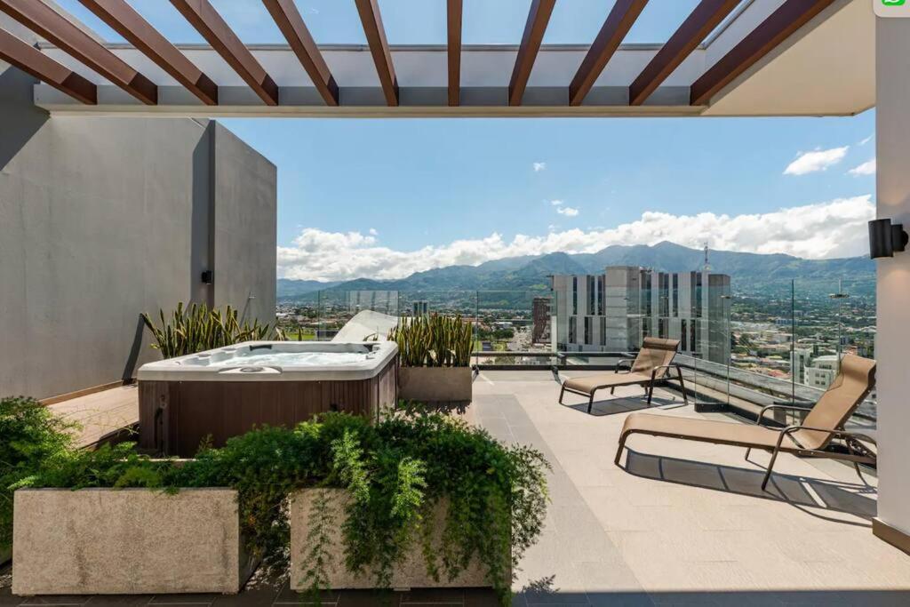 Rooftop Jacuzzi - 18Th Floor Apt City View Mata de Palo Esterno foto